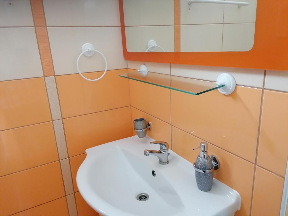 Studio Apartman Villa Juras バスカ エクステリア 写真