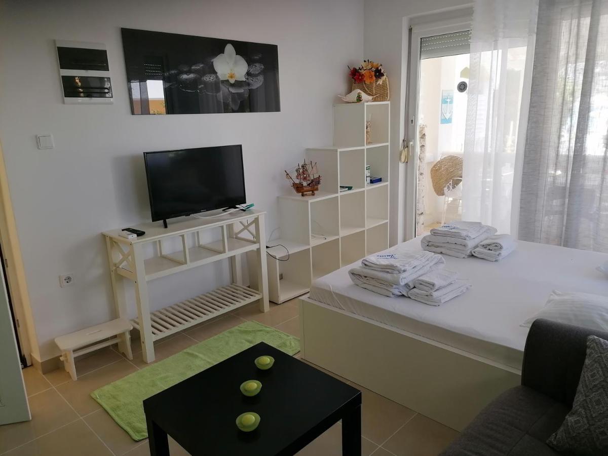 Studio Apartman Villa Juras バスカ エクステリア 写真